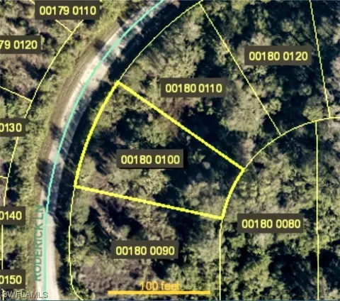 1914 Roderick Ln, Lehigh Acres, FL 33972
