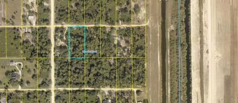 7645 21st Ter, Labelle, FL 33935