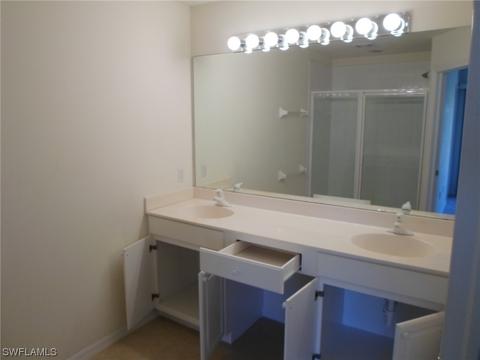 808 Hampton Cir, Naples, FL 34105 photo 5