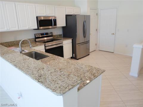 808 Hampton Cir, Naples, FL 34105 photo 13