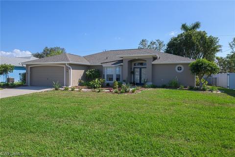 156 SE 22nd Ter, Cape Coral, FL 33990