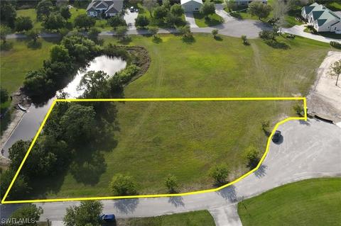 18901 Bridge Wood Ct, Alva, FL 33920