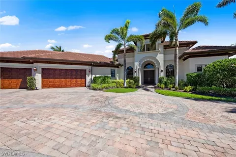20129 Willow Bend Ct, Estero, FL 33928 photo 4