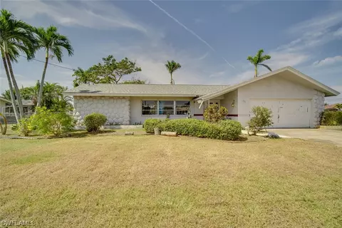 5228 SW 2nd Pl, Cape Coral, FL 33914