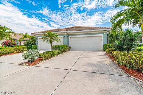 10473 Materita Dr, Fort Myers, FL 33913