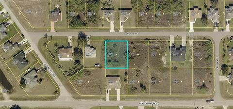 5051-5053 Benton St, Lehigh Acres, FL 33971