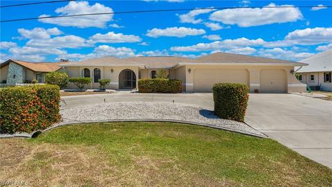 3723 SE 6th Ave, Cape Coral, FL 33904