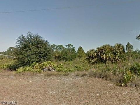 518 Monroe Ave, Lehigh Acres, FL 33972