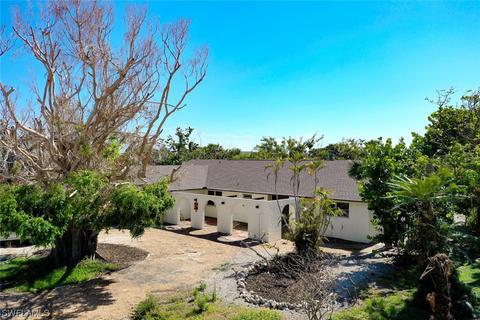 683 Durion Ct, Sanibel, FL 33957