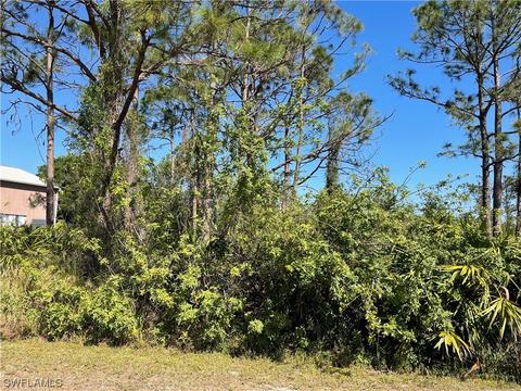 28052 Nightingale Dr, Punta Gorda, FL 33955