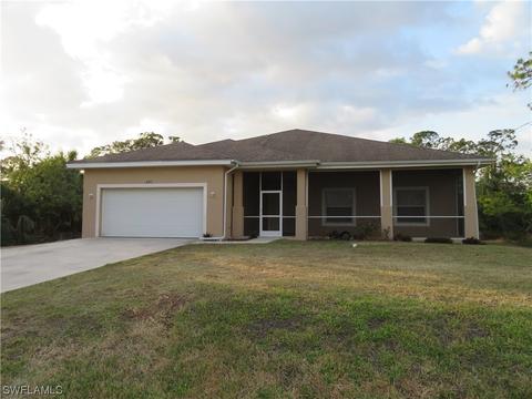 489 Cheshire St, Port Charlotte, FL 33953