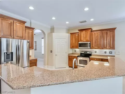 13724 Collina Ct, Estero, FL 33928 photo 12