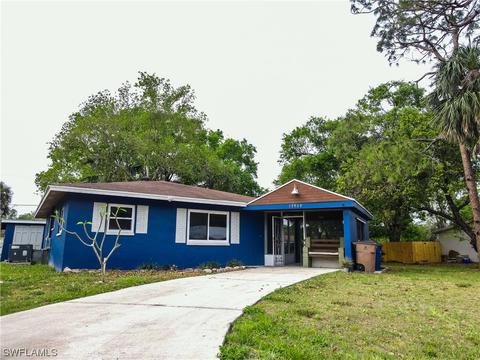13909 Nassau St, Fort Myers, FL 33905