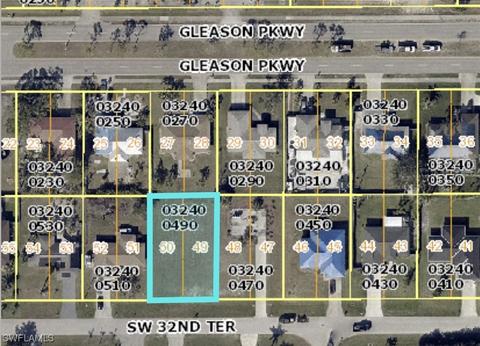 915 SW 32nd Ter, Cape Coral, FL 33914