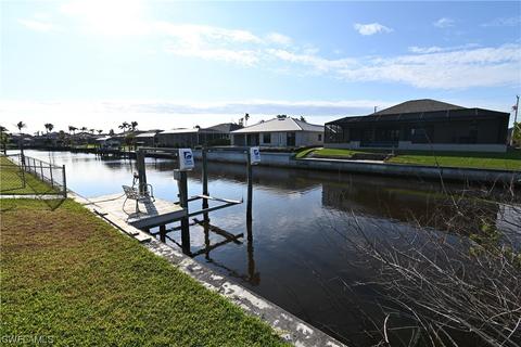 1810 SE 21st St, Cape Coral, FL 33990