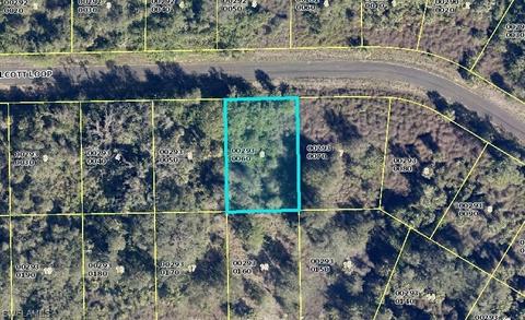 1976 Walcott Loop, Lehigh Acres, FL 33972