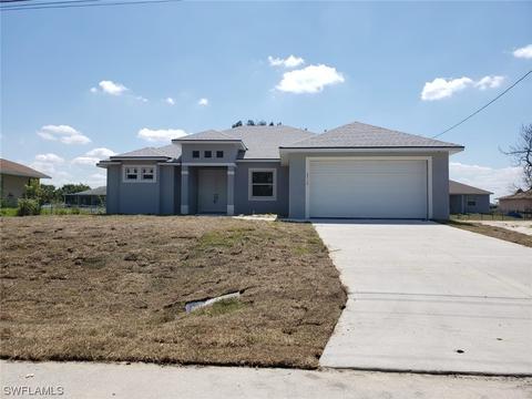 2713 44th St SW, Lehigh Acres, FL 33976
