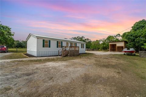 2375 Case Rd, Labelle, FL 33935 photo 2