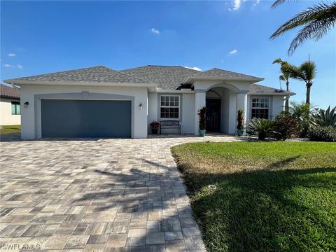 3238 SW 3rd Ln, Cape Coral, FL 33991