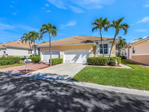 8916 Cranes Nest Ct, Fort Myers, FL 33908