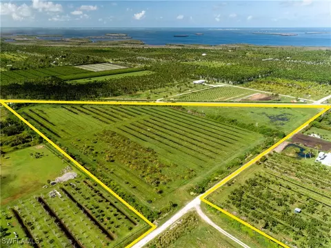 13350 Stringfellow Rd, Bokeelia, FL 33922 photo 3