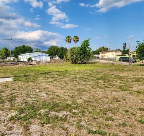 1559 Tobias Ave, Moore Haven, FL 33471