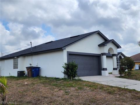2213 Bunker Rd, Lehigh Acres, FL 33973