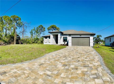 1016 Angelo Ave, Lehigh Acres, FL 33971