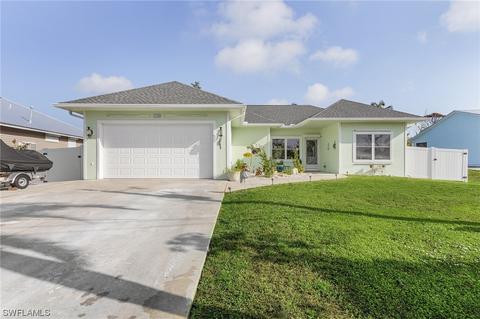 11499 Flint Ln, Bokeelia, FL 33922