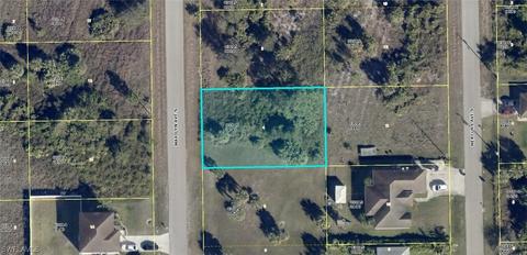 915 Marilyn Ave S, Lehigh Acres, FL 33974