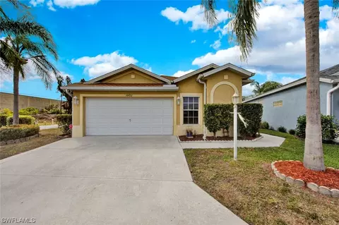 10722 Aqua Surf Ct, Estero, FL 33928