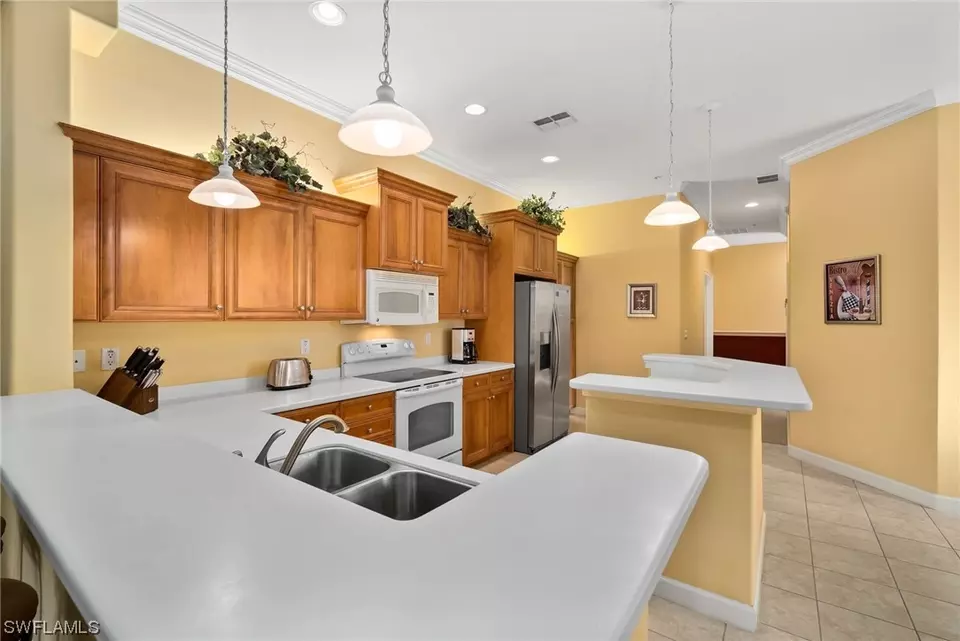  8681 Piazza Del Lago Cir #204, Estero, FL 33928 photo 12
