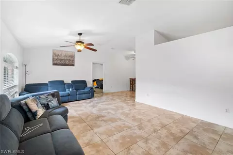 1938 Marlay Ave, Lehigh Acres, FL 33972