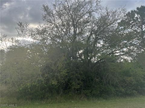 120 S Granja St, Clewiston, FL 33440