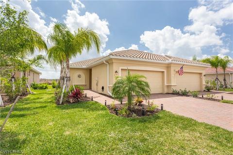 1758 Alameda Dr, Naples, FL 34120