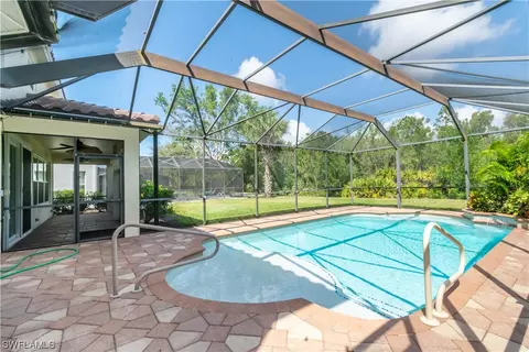 20600 Rookery Dr N, Estero, FL 33928