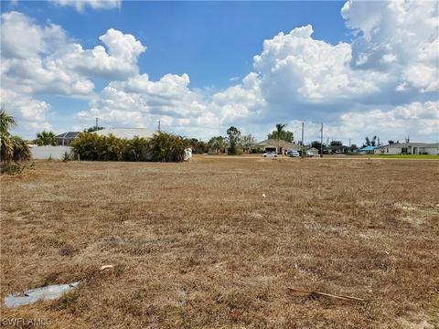 3603 NE 19th Ave, Cape Coral, FL 33909