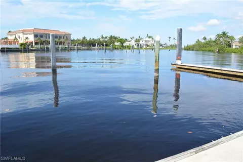 60 Ft Boat Slip At Gulf Harbour D-28, Fort Myers, FL 33908