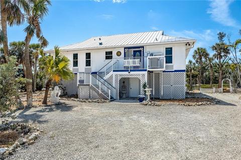 9465 Coventry Ct, Sanibel, FL 33957