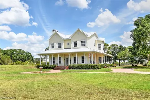 1895060 Serenoa Ct, Alva, FL 33920