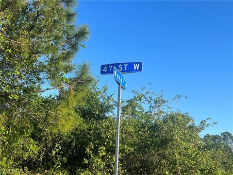 3105 47th St W, Lehigh Acres, FL 33971