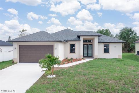 4707 6th St W, Lehigh Acres, FL 33971