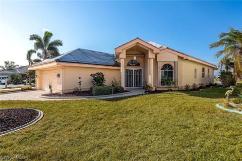 9830 Mainsail Ct, Fort Myers, FL 33919