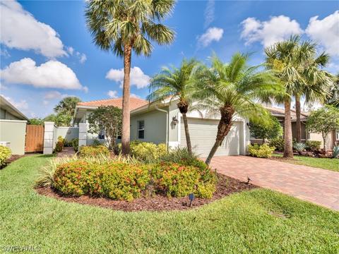 9322 Trieste Dr, Fort Myers, FL 33913
