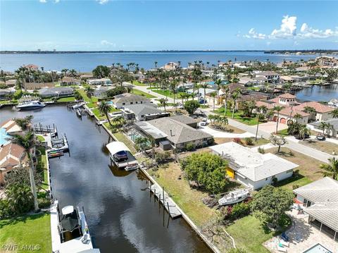 5375 Coral Ave, Cape Coral, FL 33904