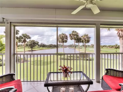 8466 Southbridge Dr #2, Fort Myers, FL 33967
