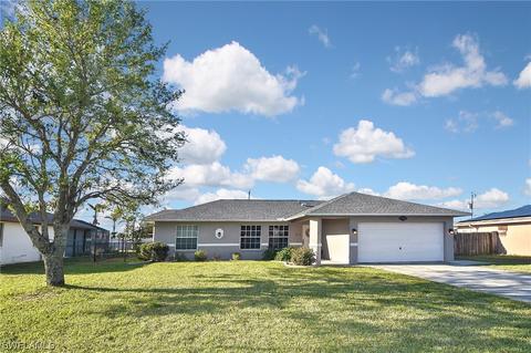 416 SW 34th Ter, Cape Coral, FL 33914