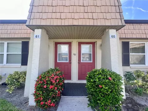 60 Fairbanks Ct, Fort Myers, FL 33919