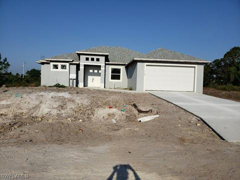 3100 Vilma Ave S, Lehigh Acres, FL 33976