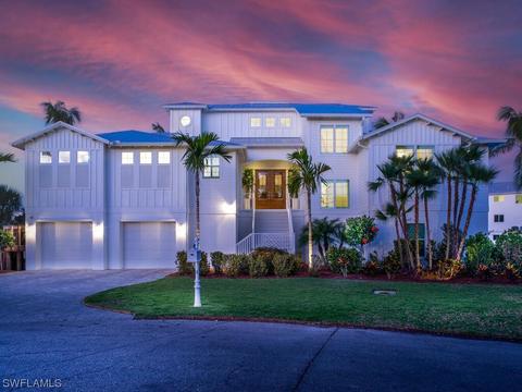 1718 Jewel Box Dr, Sanibel, FL 33957